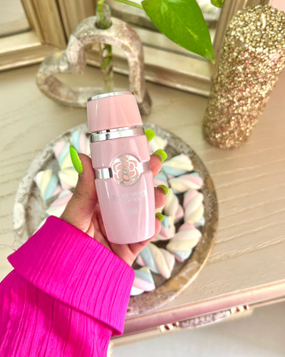 ادکلن یارا صورتی